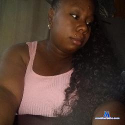 JulyQueen_ stripchat livecam performer profile