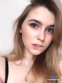zarina_shy stripchat livecam performer profile
