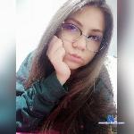 CuteMelly stripchat livecam show performer room profile