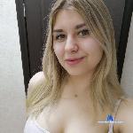 MedialTalks stripchat livecam show performer room profile