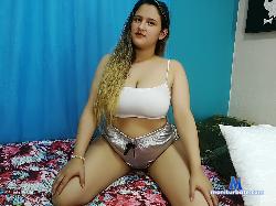 flor_stones stripchat livecam performer profile