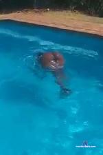 CHERRYYUMMY stripchat livecam show performer room profile