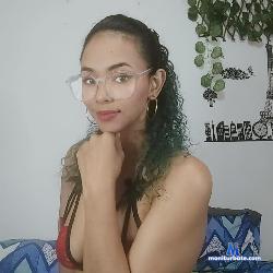 ahitanarivera stripchat livecam performer profile