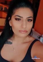 Kriss_E stripchat livecam show performer room profile