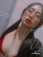 ZOE_ZHANG stripchat livecam show performer room profile