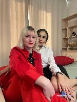 LilyHood stripchat livecam show performer room profile
