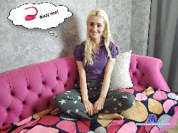 Annika_Blondy stripchat livecam performer profile