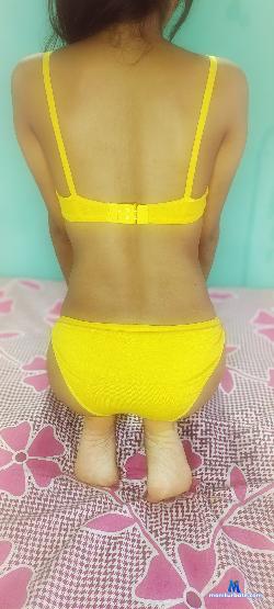 X_Lily stripchat livecam performer profile