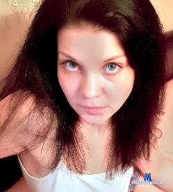 lil_dream stripchat livecam performer profile