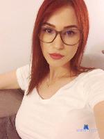 Jazzlyne stripchat livecam show performer room profile