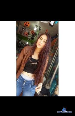 annaakbarso stripchat livecam performer profile