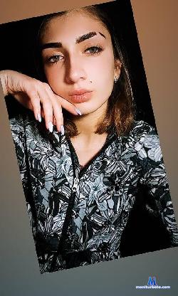 Rozy_Mood stripchat livecam performer profile