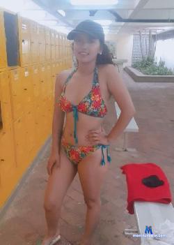 Valerie_98 stripchat livecam performer profile