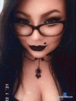 QueenOfTheDamned0 stripchat livecam performer profile