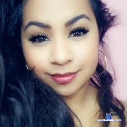 Luna-Ebony2 stripchat livecam performer profile