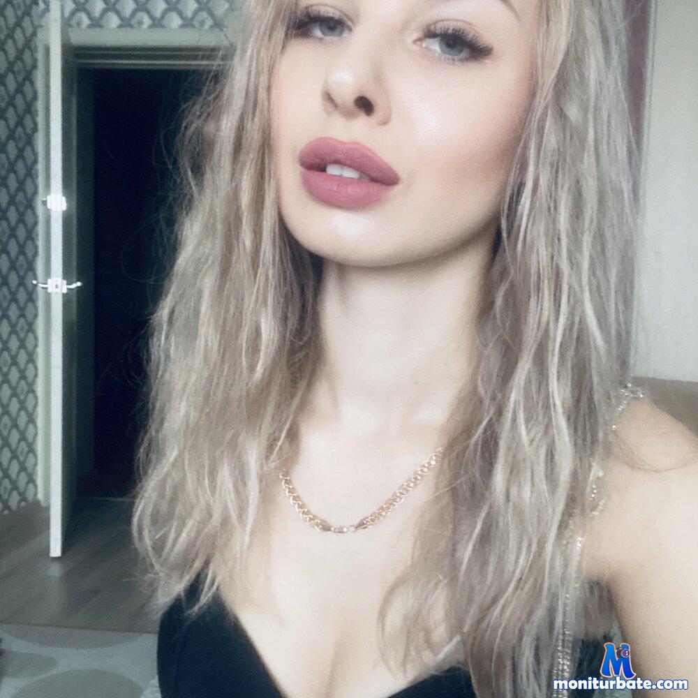 PenelopaCrystal Stripchat performer girls age Young hair Color Blonde specific Shaven mobile ethnicity White do Smoking body Type Medium auto Tag New private Price Eight auto Tag P2 P do Erotic Dance do Kissing