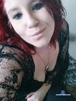 RoseReign stripchat livecam show performer room profile