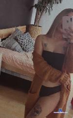 SARA__HOT stripchat livecam show performer room profile