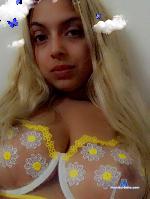 MsPeachyPussy420 stripchat livecam show performer room profile