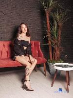 Riennamoor stripchat livecam show performer room profile