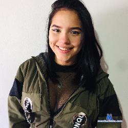 Hellen-Stones stripchat livecam performer profile