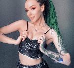 crystal-bee stripchat livecam show performer room profile
