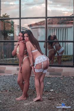 ScarleAndLiss stripchat livecam performer profile