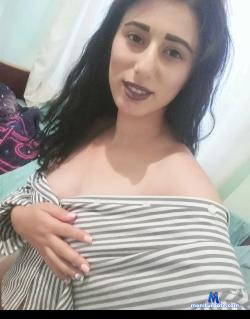 Emmi_Fendi stripchat livecam performer profile