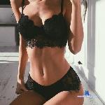Marta_Ches stripchat livecam show performer room profile