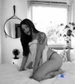 isabella_lane stripchat livecam show performer room profile