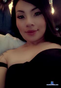 TEYLORGREY stripchat livecam performer profile