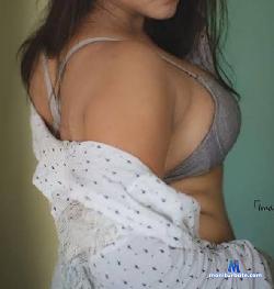 Yours_sweety stripchat livecam performer profile