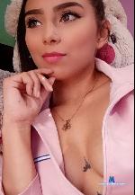 Julieth_Smith stripchat livecam show performer room profile