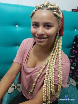 krizz_18 stripchat livecam performer profile
