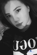 Issabel_white stripchat livecam show performer room profile