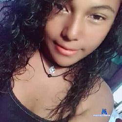 Rominah01 stripchat livecam performer profile
