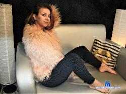 LoriJameson stripchat livecam performer profile