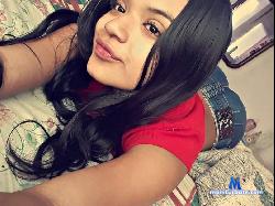 bella_brownn_ stripchat livecam performer profile