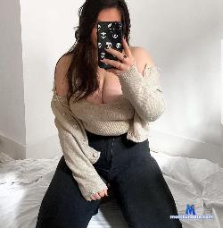 moonykatoo stripchat livecam performer profile