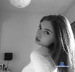 Milky_Lilly stripchat livecam show performer room profile