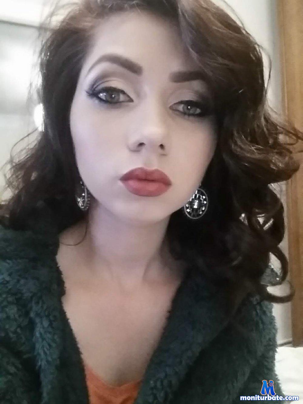 MinnieFox Stripchat performer girls age Young auto Tag Interactive Toy do Dance do Oil auto Tag Lovense do Squirt do Striptease do Fingering ethnicity White body Type Petite do Topless hair Color Black private Price Sixteen To Twenty Four small Audience private Price Eight