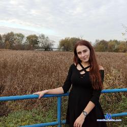 AhSweetyX stripchat livecam performer profile