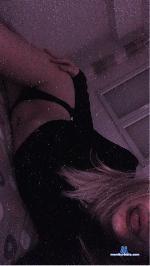 Emmarosee_ stripchat livecam show performer room profile