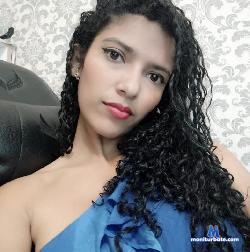 yuno13x stripchat livecam performer profile