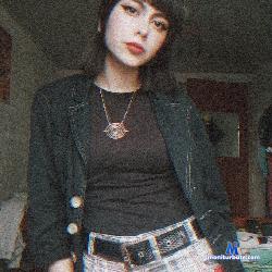hallucigenia_sparsa stripchat livecam performer profile