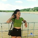 YoliCake stripchat livecam show performer room profile