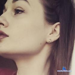 LolaWinston stripchat livecam performer profile