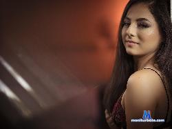 Saraah_Sweet stripchat livecam performer profile