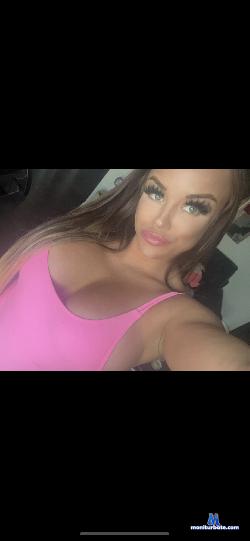 sadieskyee stripchat livecam performer profile