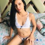 ZARA_PETITE stripchat livecam show performer room profile